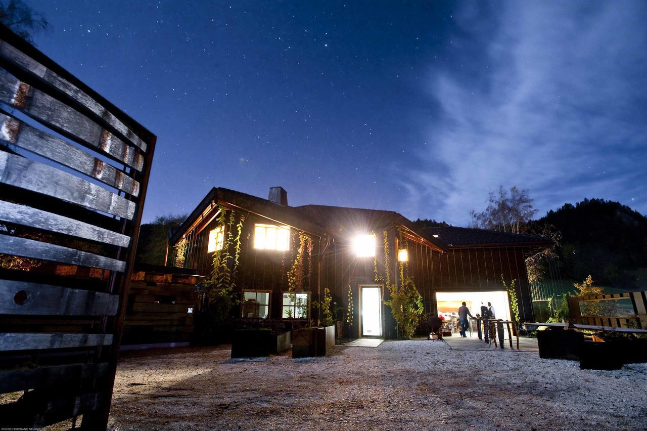 Weingut Georgium Panzió Sankt Georgen am Längsee Kültér fotó